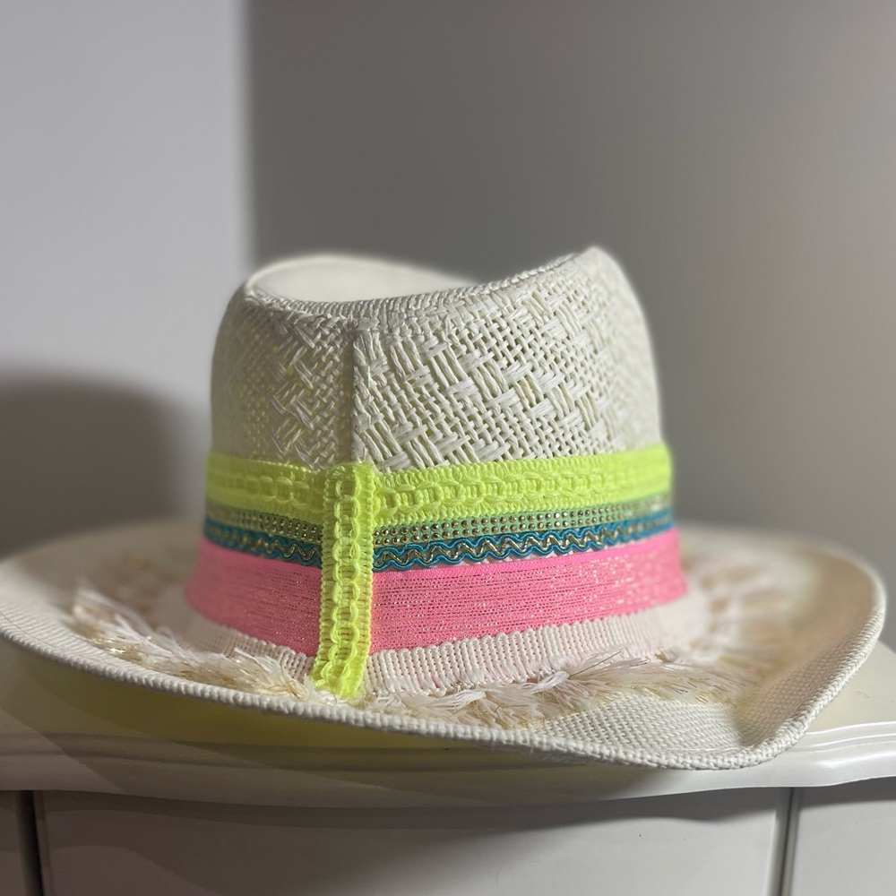 Brand new Hand Made Paper Hat - Picture 11 of 12